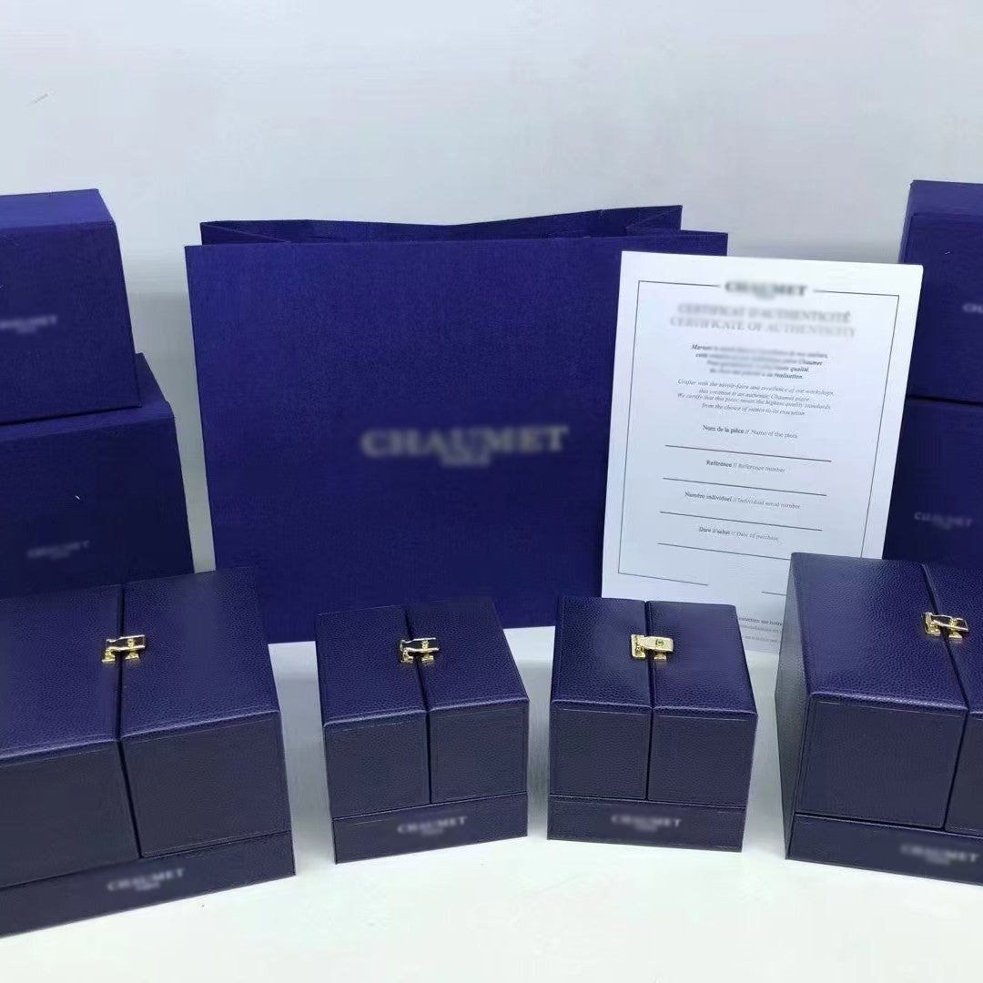 [OAK JURI]CH BOX GIFT BAG