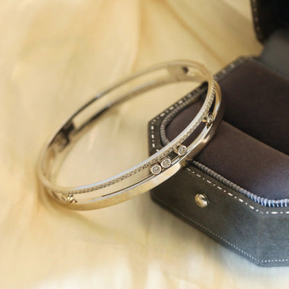 [OAK JURI]Move Romane Diamond Bangle Bracelet