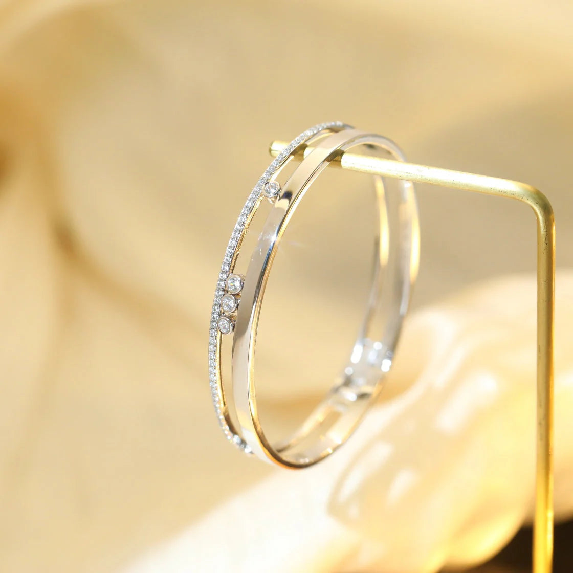 [OAK JURI]Move Romane Diamond Bangle Bracelet