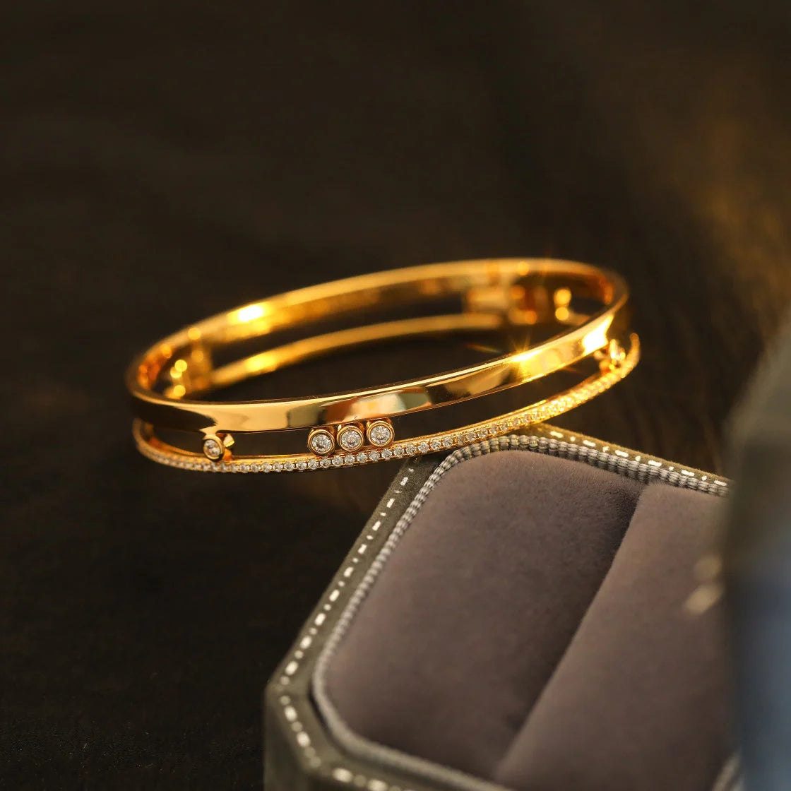 [OAK JURI]Move Romane Diamond Bangle Bracelet