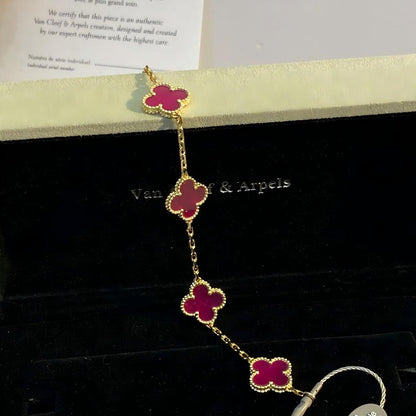 [OAK JURI]CLOVER 5 MOTIFS PINK ENAMEL BRACELET
