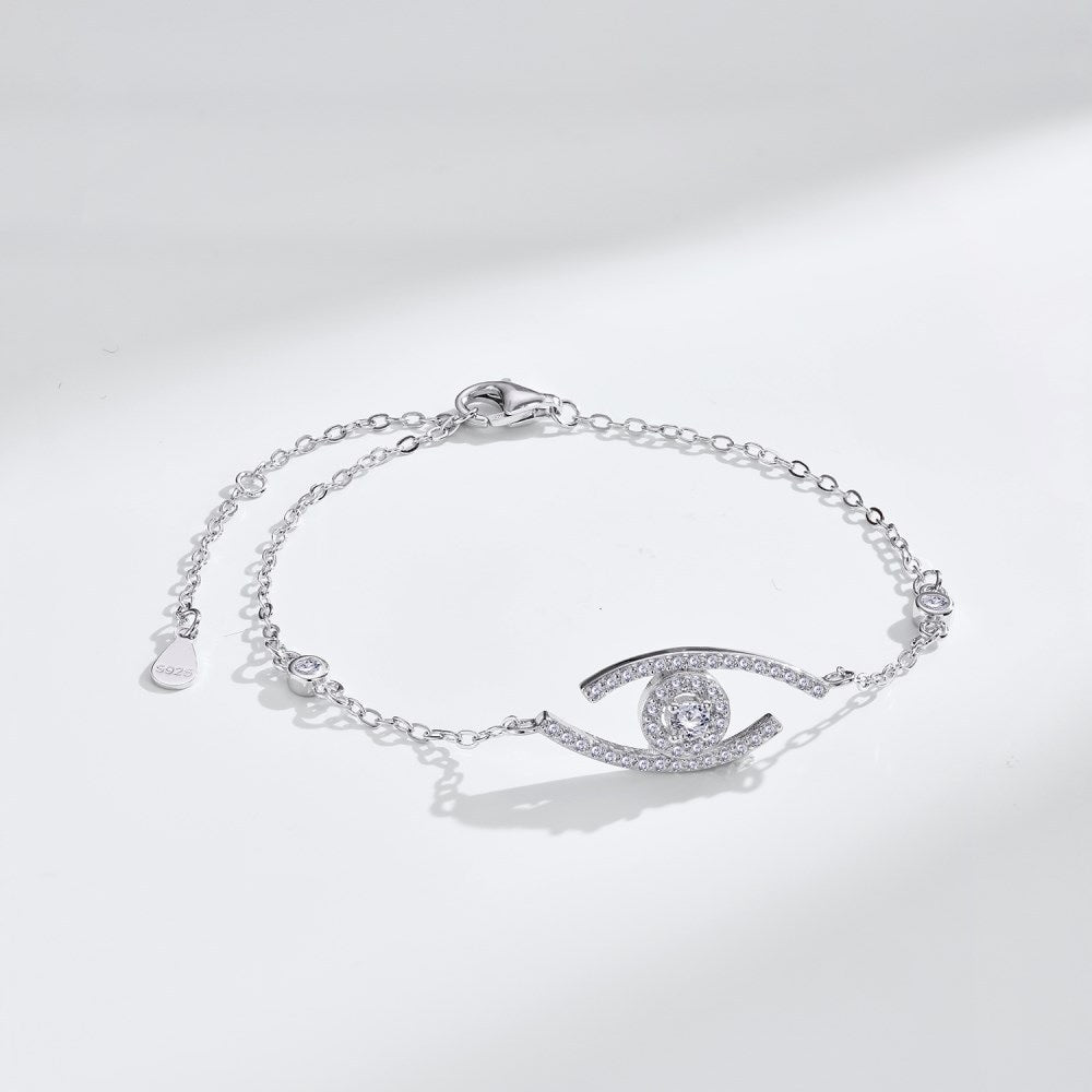 [OAK JURI]Lucky Eye Pave-Set Diamond Bracelet