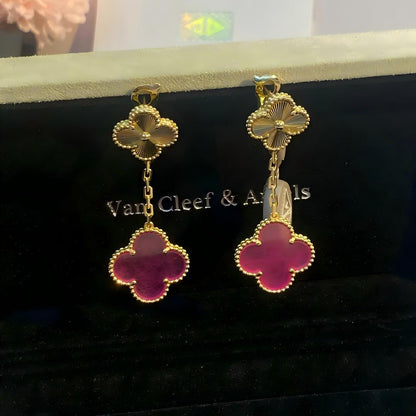 [OAK JURI]NEW CLOVER 2 MOTIF PINK ENAMEL EARRINGS