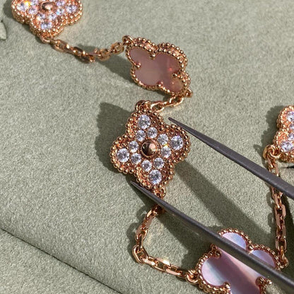 [OAK JURI]CLOVER 10 MOTIFS DIAMOND PINK MOP NECKLACE