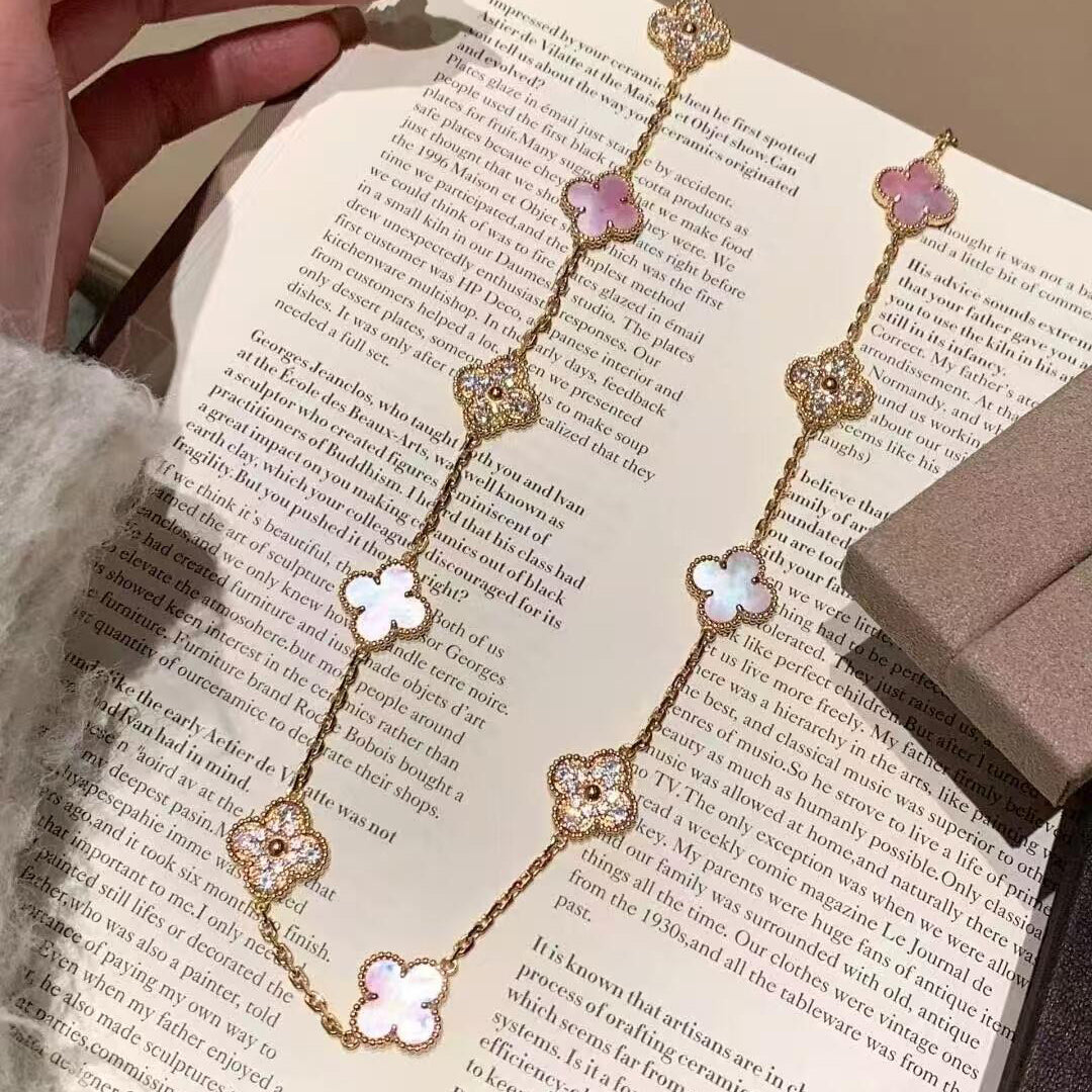 [OAK JURI]CLOVER 20 MOTIFS DIAMOND PINK MOP NECKLACE