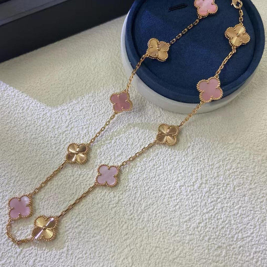 [OAK JURI]CLOVER 10 MOTIFS  LASER PINK MOP NECKLACE