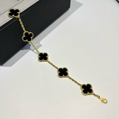 [OAK JURI] CLOVER 5 MOTIF ONYXS BRACELET COLLECTION