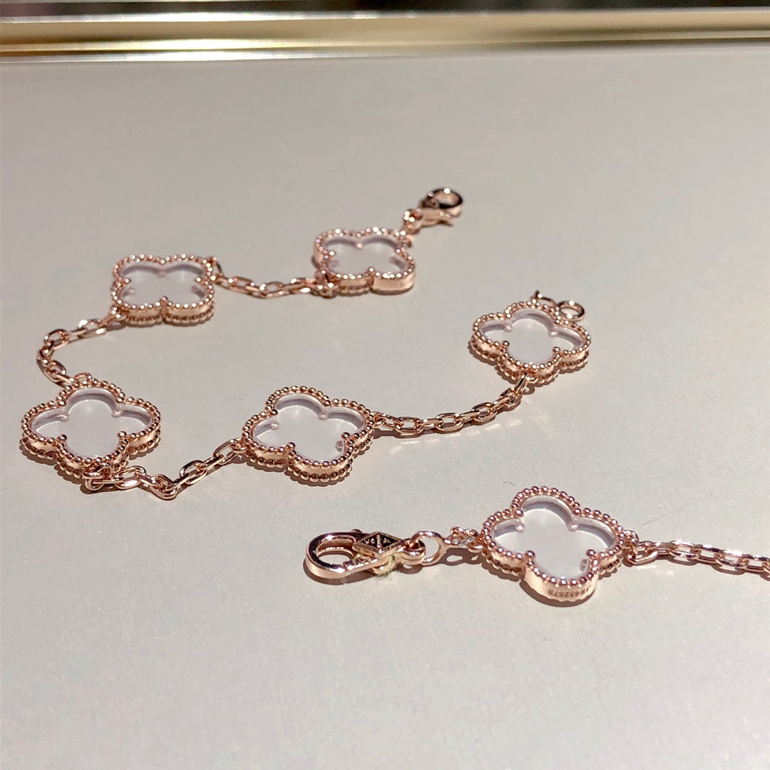 [OAK JURI]CLOVER 5 MOTIF ROCK CRYSTAL BRACELET