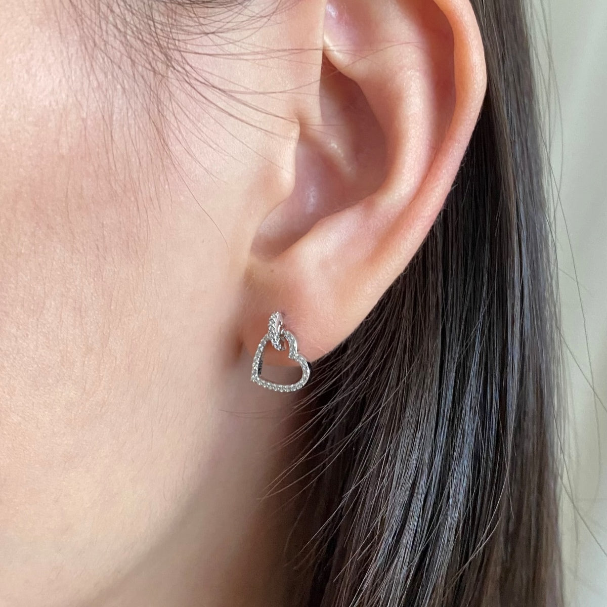 [OAK JURI]Dainty Heart Shape Earrings