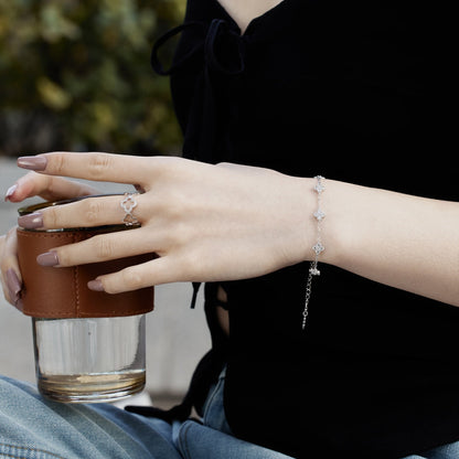 [OAK JURI]Four-Leaf Clover Hollow Butterfly Bracelet