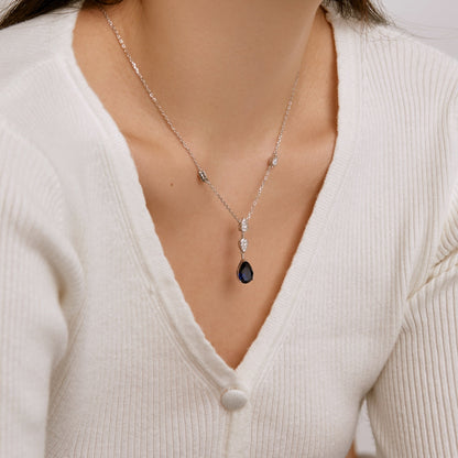 [OAK JURI]Dazzling Pear Cut Necklace