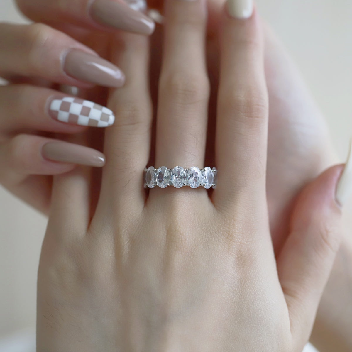 [OAK JURI]Dainty Elongated Cushion Cut Tennis Ring