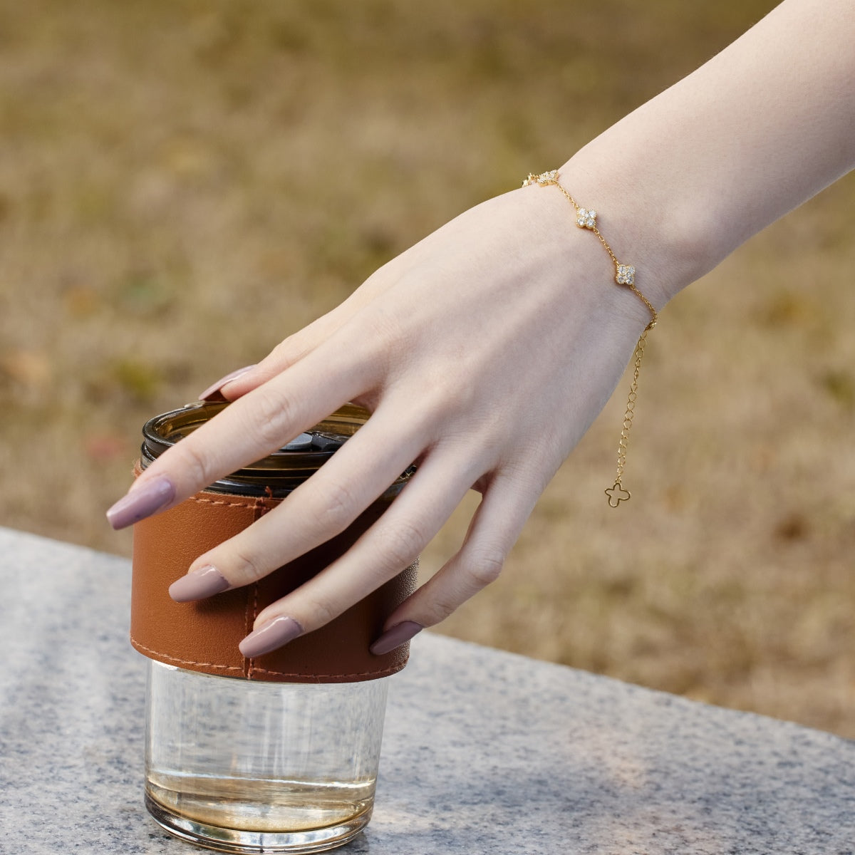 [OAK JURI]Four-Leaf Clover Hollow Butterfly Bracelet