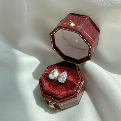 [OAK JURI]Ornate Water Drop Shape Earrings