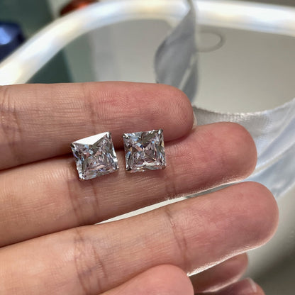 [OAK JURI]Ornate Square Shape Earrings