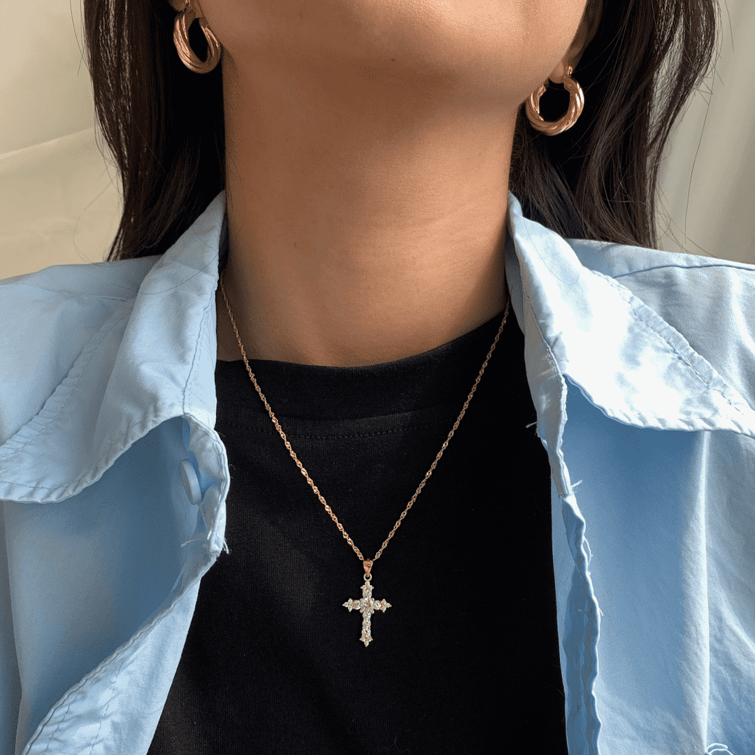 [OAK JURI]Delicate Cross Shape Necklace
