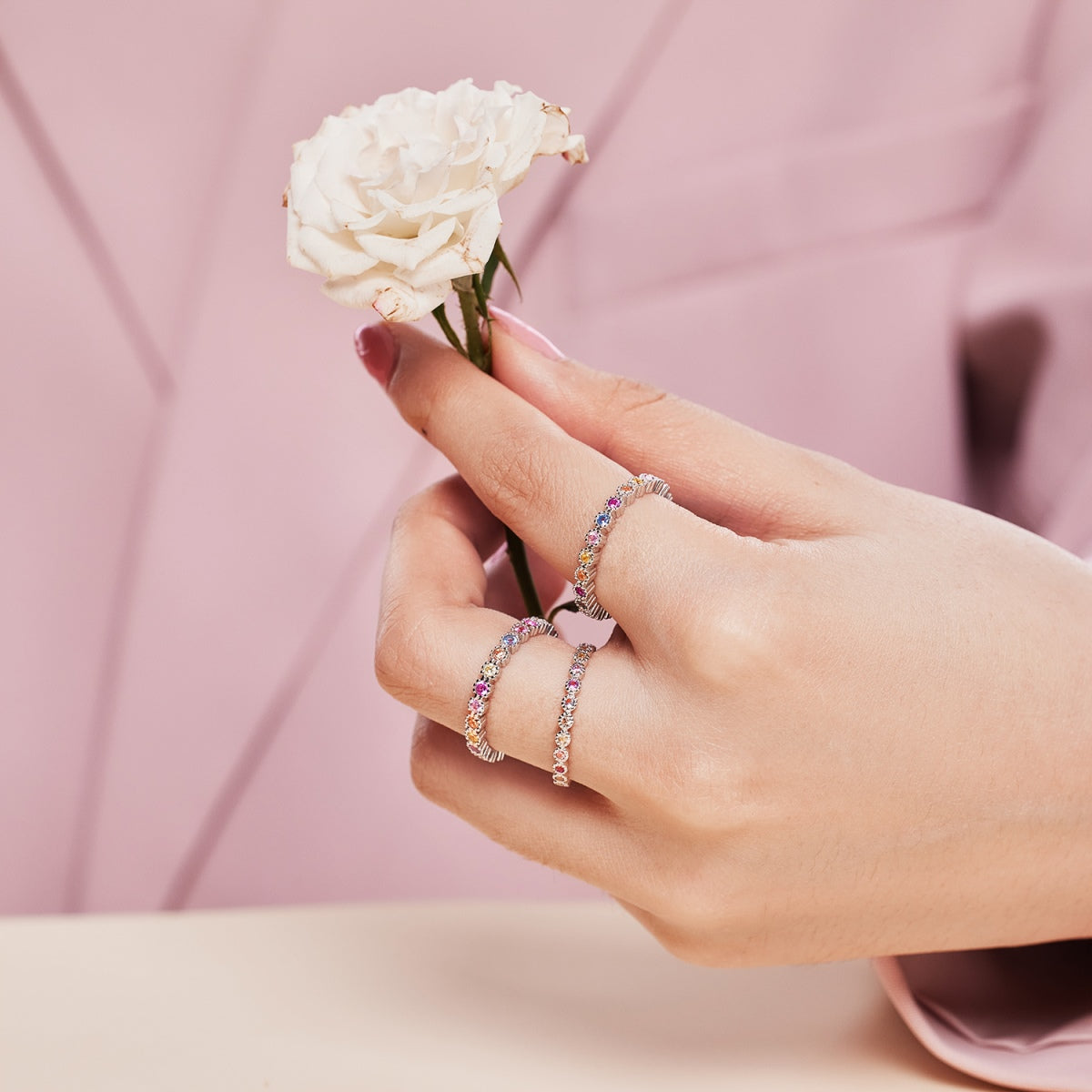 [OAK JURI]Unique Scintillating Round Cut Daily Ring