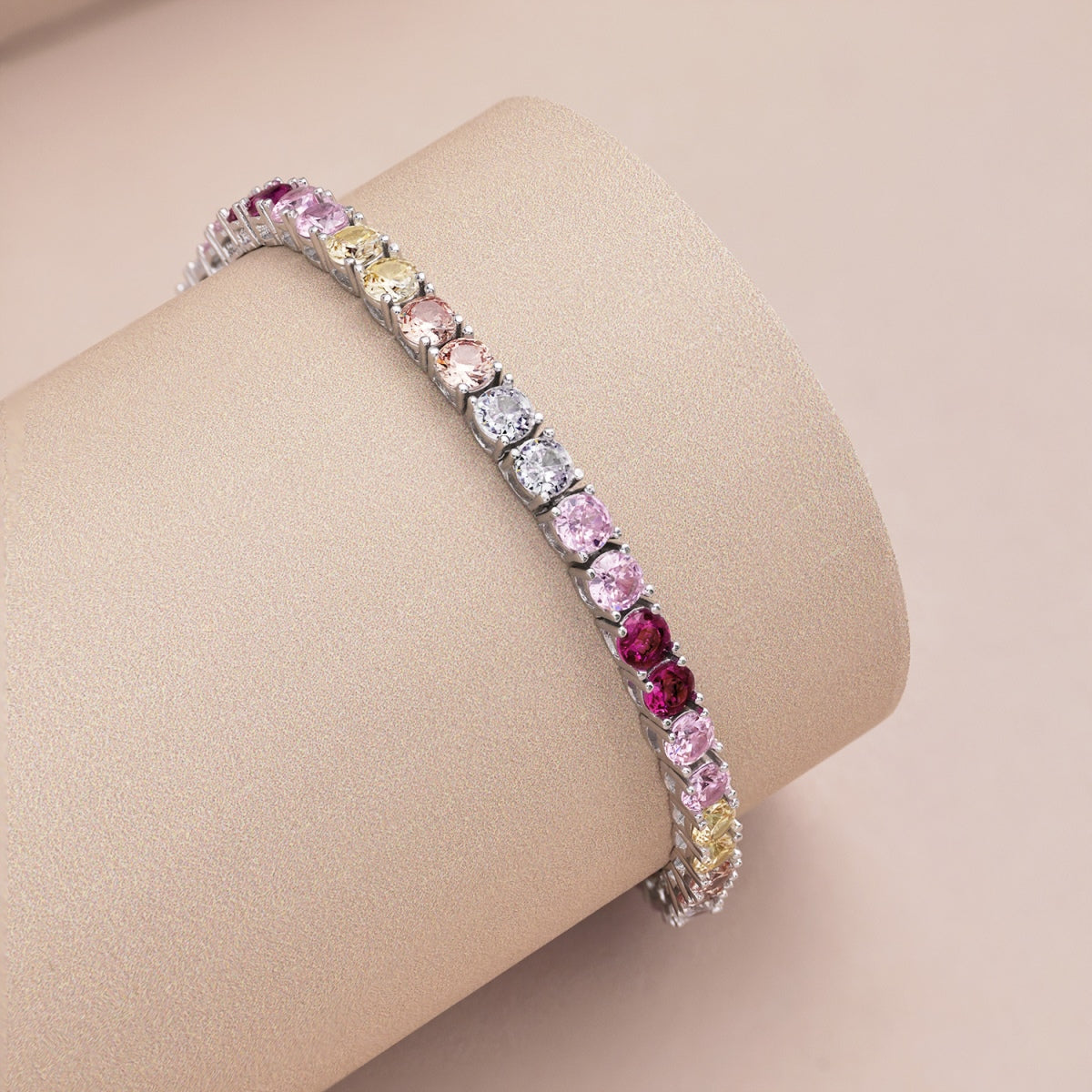 [OAK JURI]Radiant Colorful Round Cut Tennis Bracelet