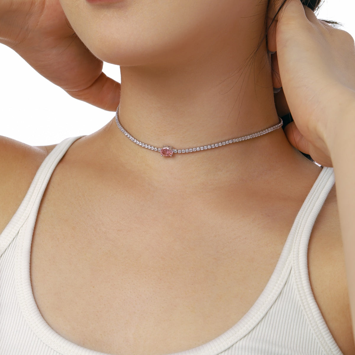 [OAK JURI]1.0 Carat Shining Oval Cut Necklace