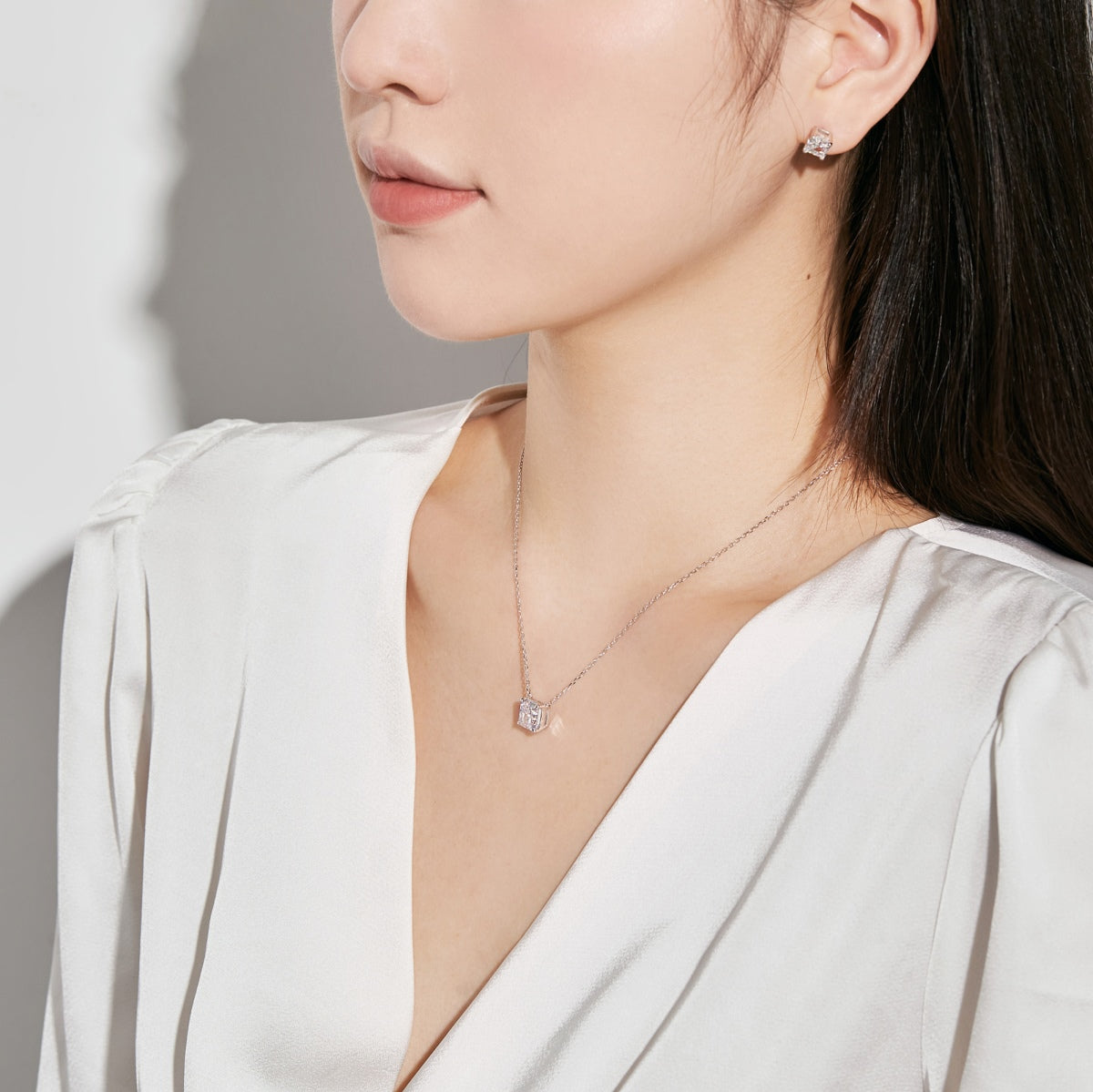 [OAK JURI]1.0 Carat Radiant Princess Cut Wedding Earrings