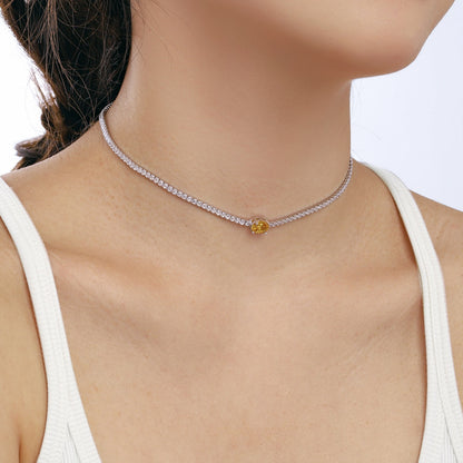 [OAK JURI]1.0 Carat Shining Oval Cut Necklace