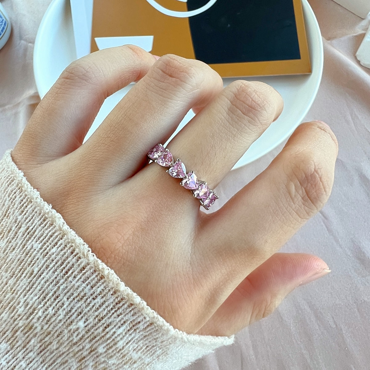 [OAK JURI]0.25 Carat Radiant Romance Heart Cut Lover Ring