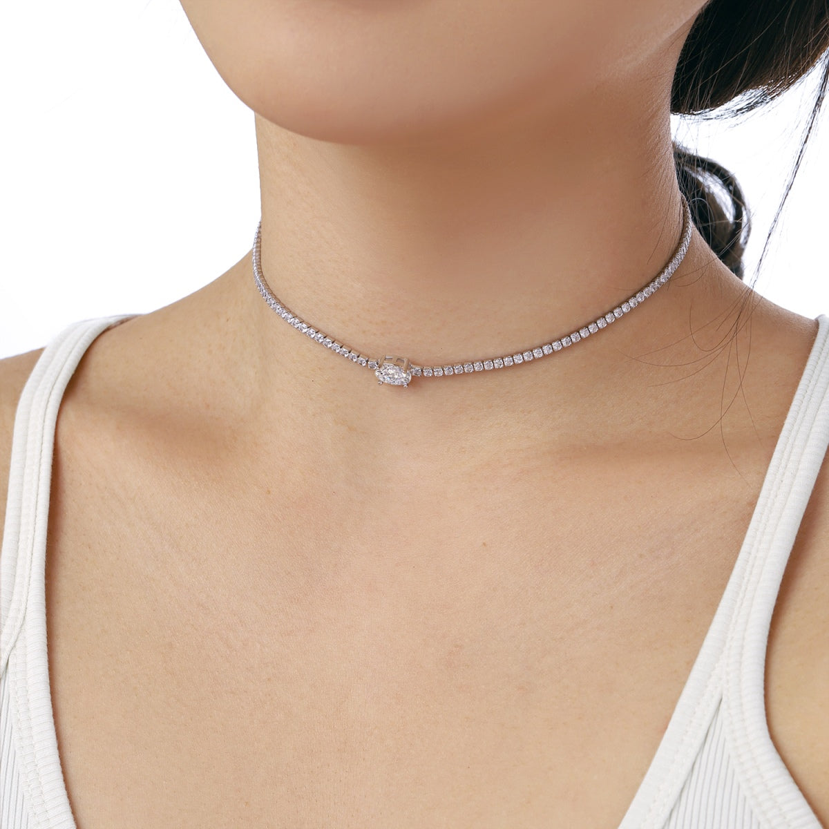 [OAK JURI]1.0 Carat Shining Oval Cut Necklace