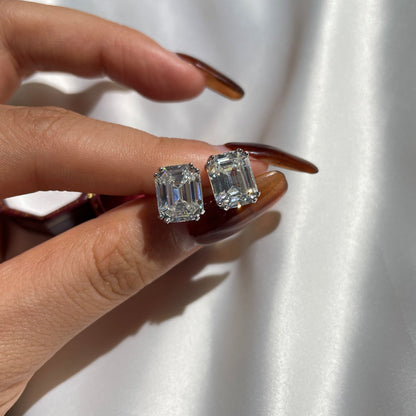 [OAK JURI]Dazzling Square Shape Earrings