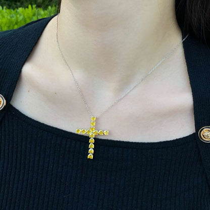 [OAK JURI]Radiant Cross Shape Necklace
