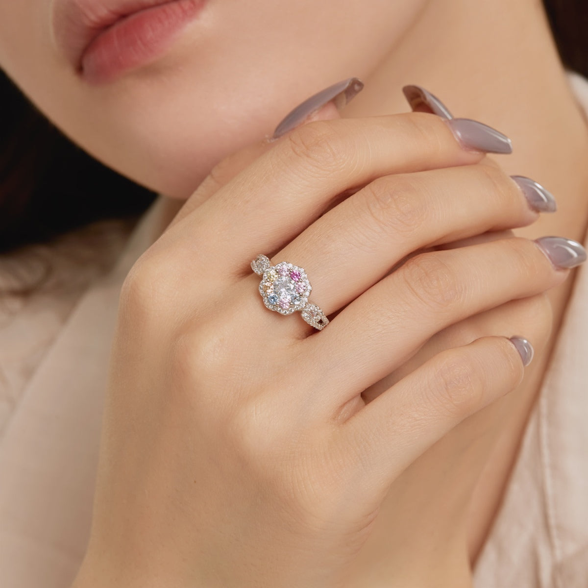 [OAK JURI]Delicate Colorful Round Cut Flower Shape Wedding Ring
