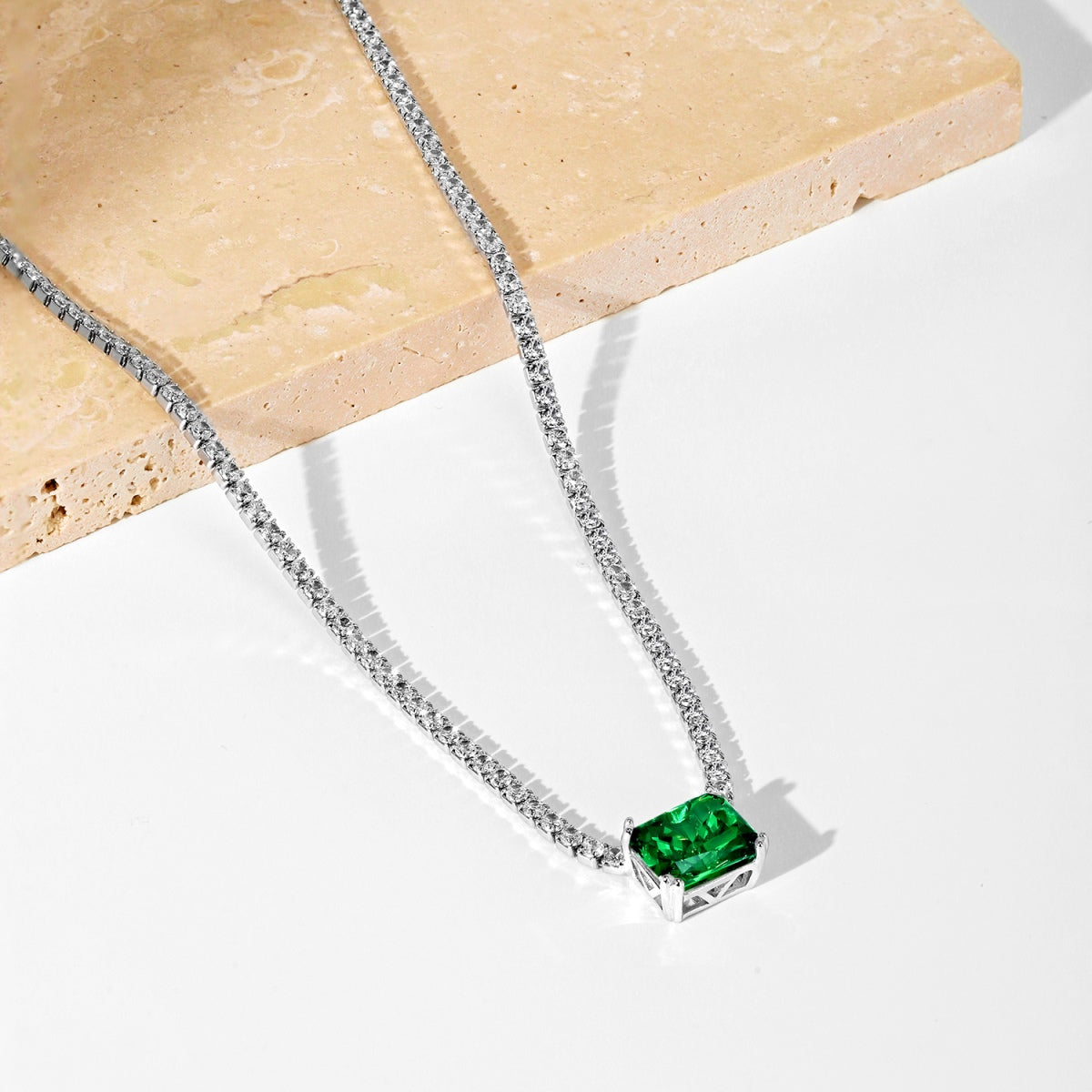 [OAK JURI]4.0 Carat Elegant Radiant Cut Necklace