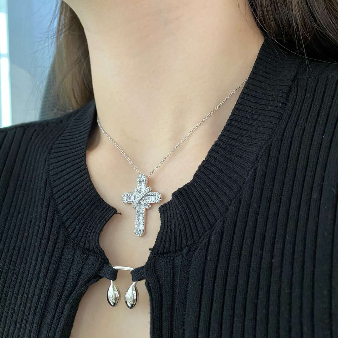 [OAK JURI]Gypsophila With Dimonds Necklace