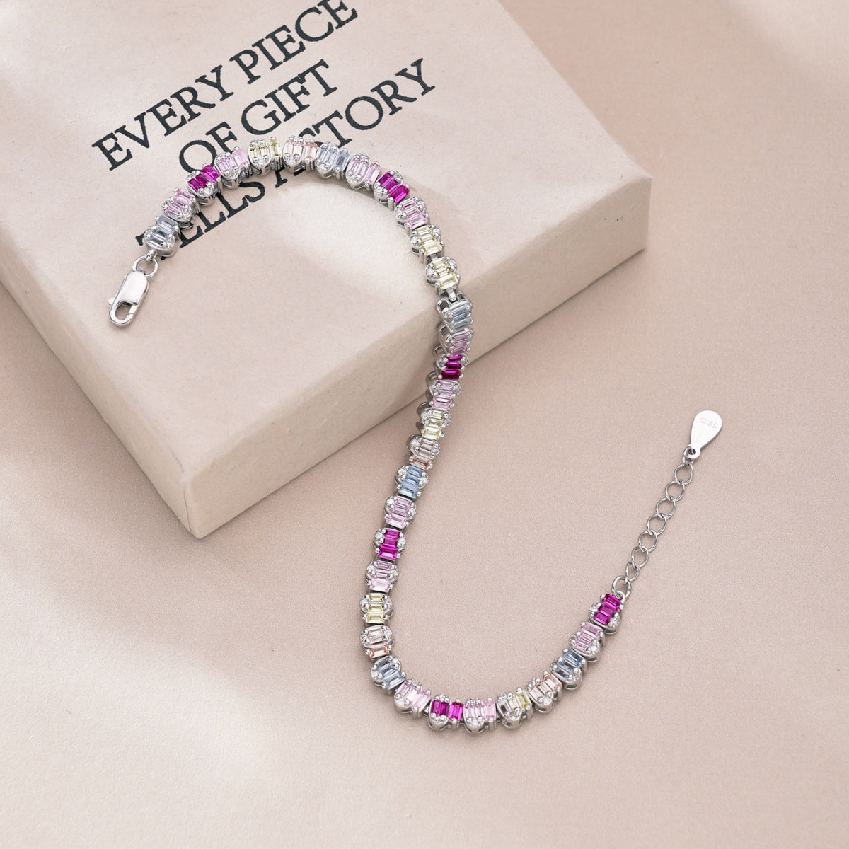 [OAK JURI]Delicate Colorful Emerald Cut Party Bracelet
