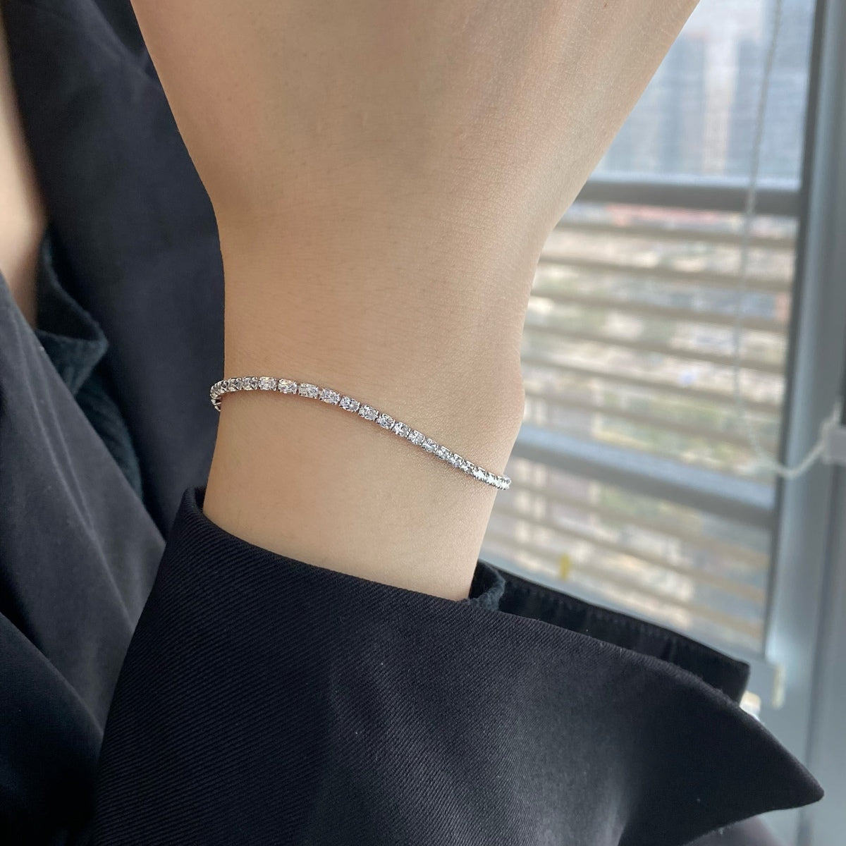 [OAK JURI]Elegant Emerald Cut Daily Bracelet