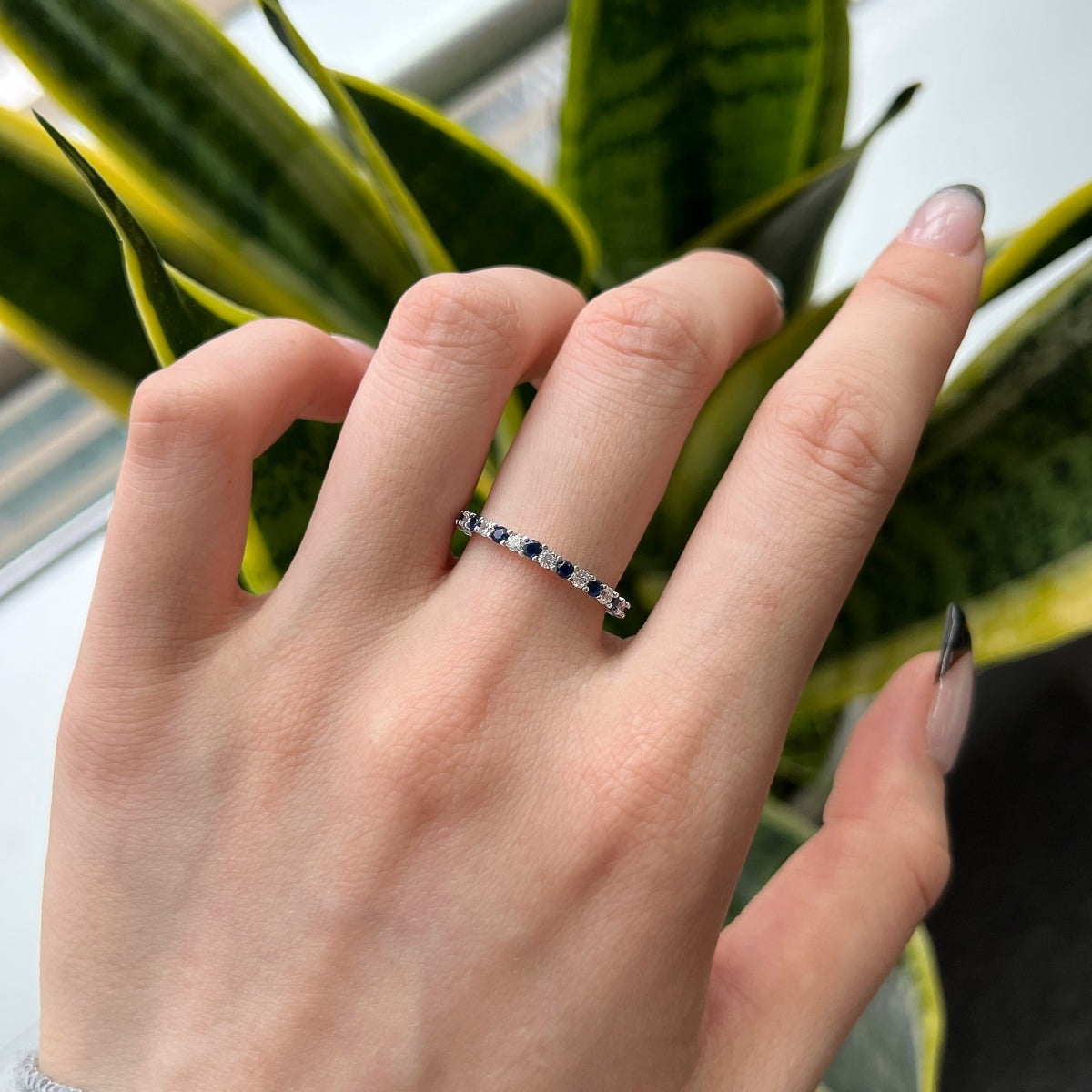 [OAK JURI]Exquisite Colorful Round Cut Tennis Ring