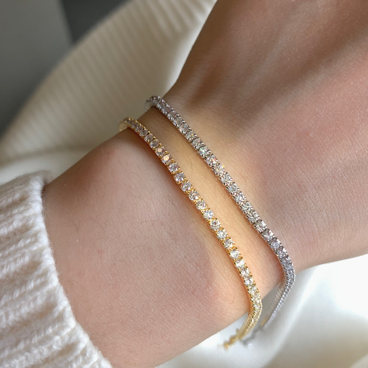 [OAK JURI]Radiant Shinning Princess Cut Tennis Bracelet