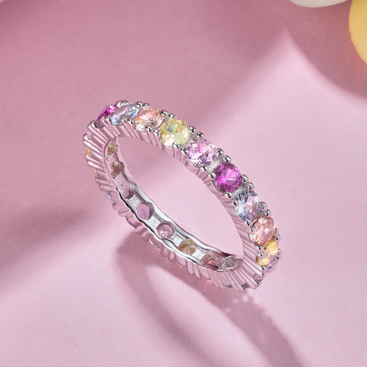 [OAK JURI]Dazzling Lustrous Round Cut Tennis Ring