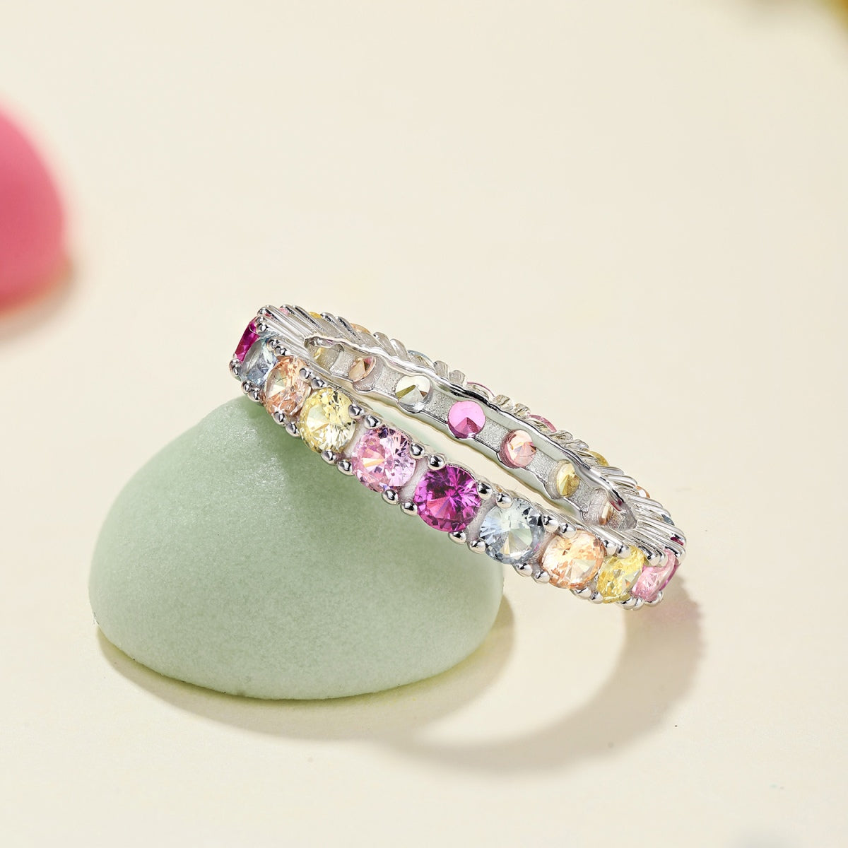 [OAK JURI]Dazzling Lustrous Round Cut Tennis Ring