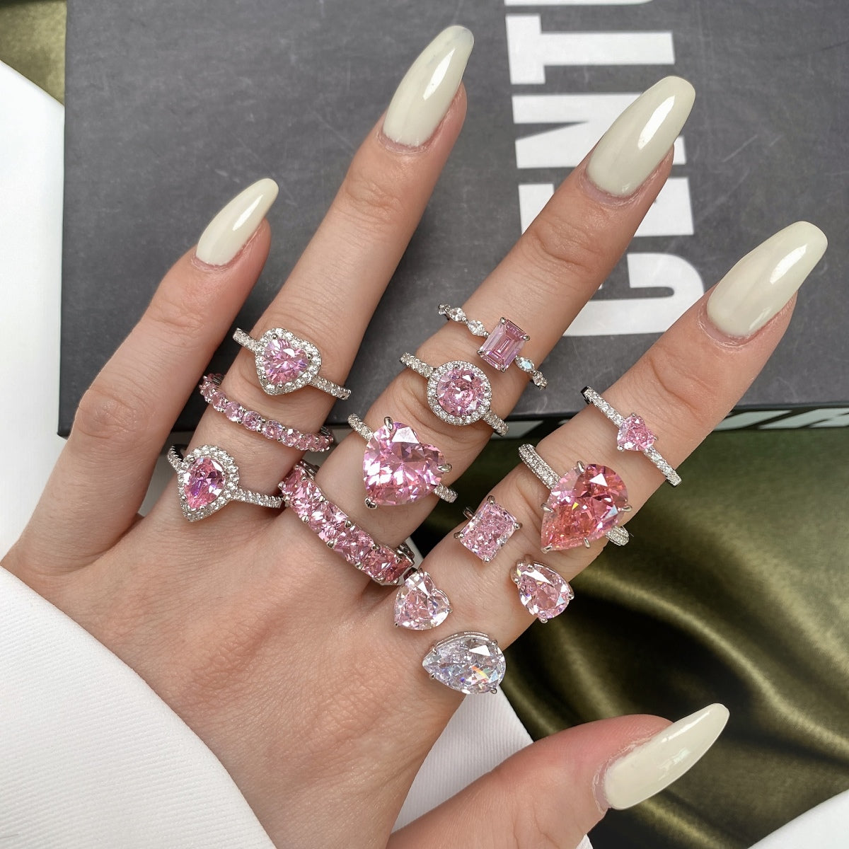 [OAK JURI]0.5 Carat CaratEternity Charming Heart Shape Lover Ring