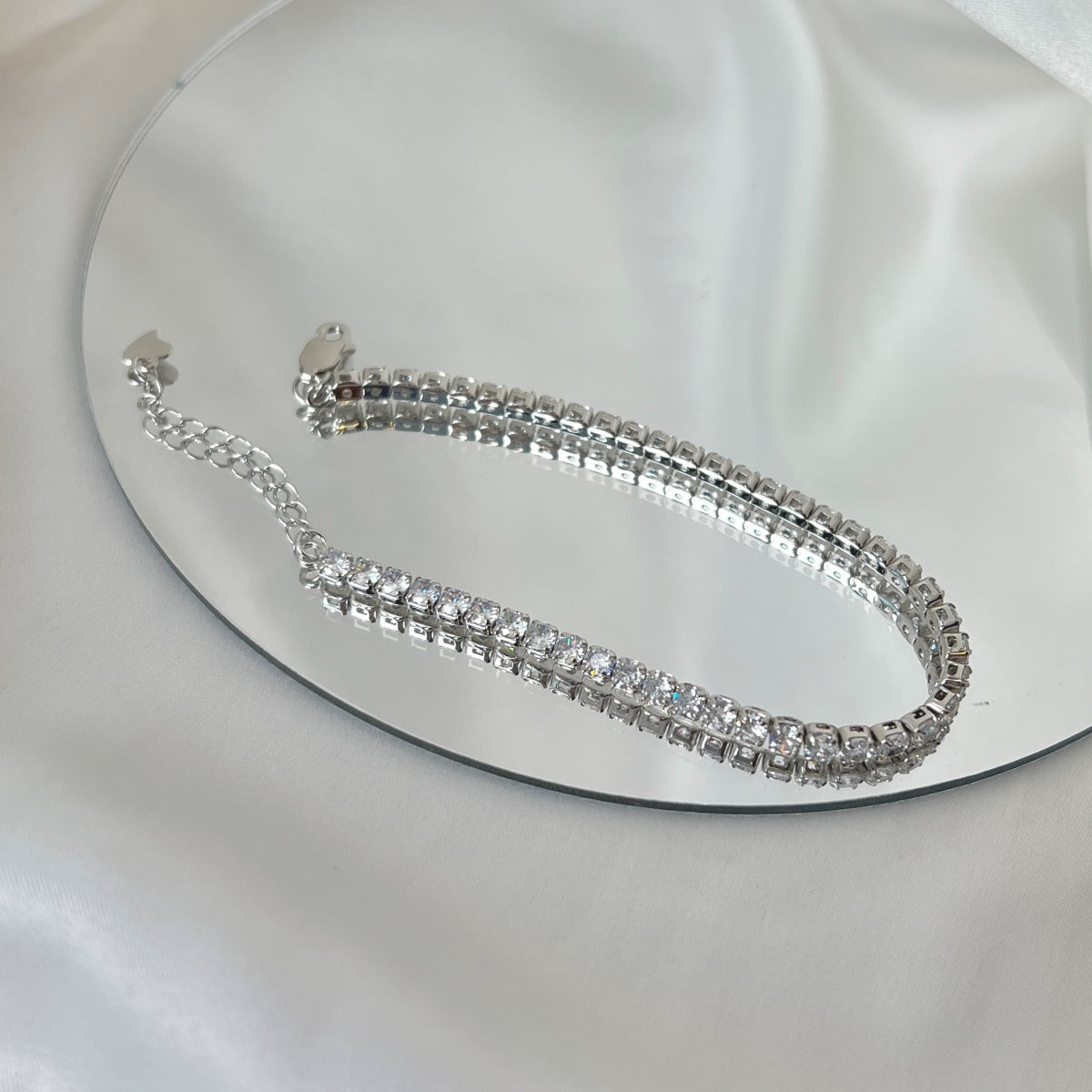 [OAK JURI]Sparkling Round Cut Daily Bracelet