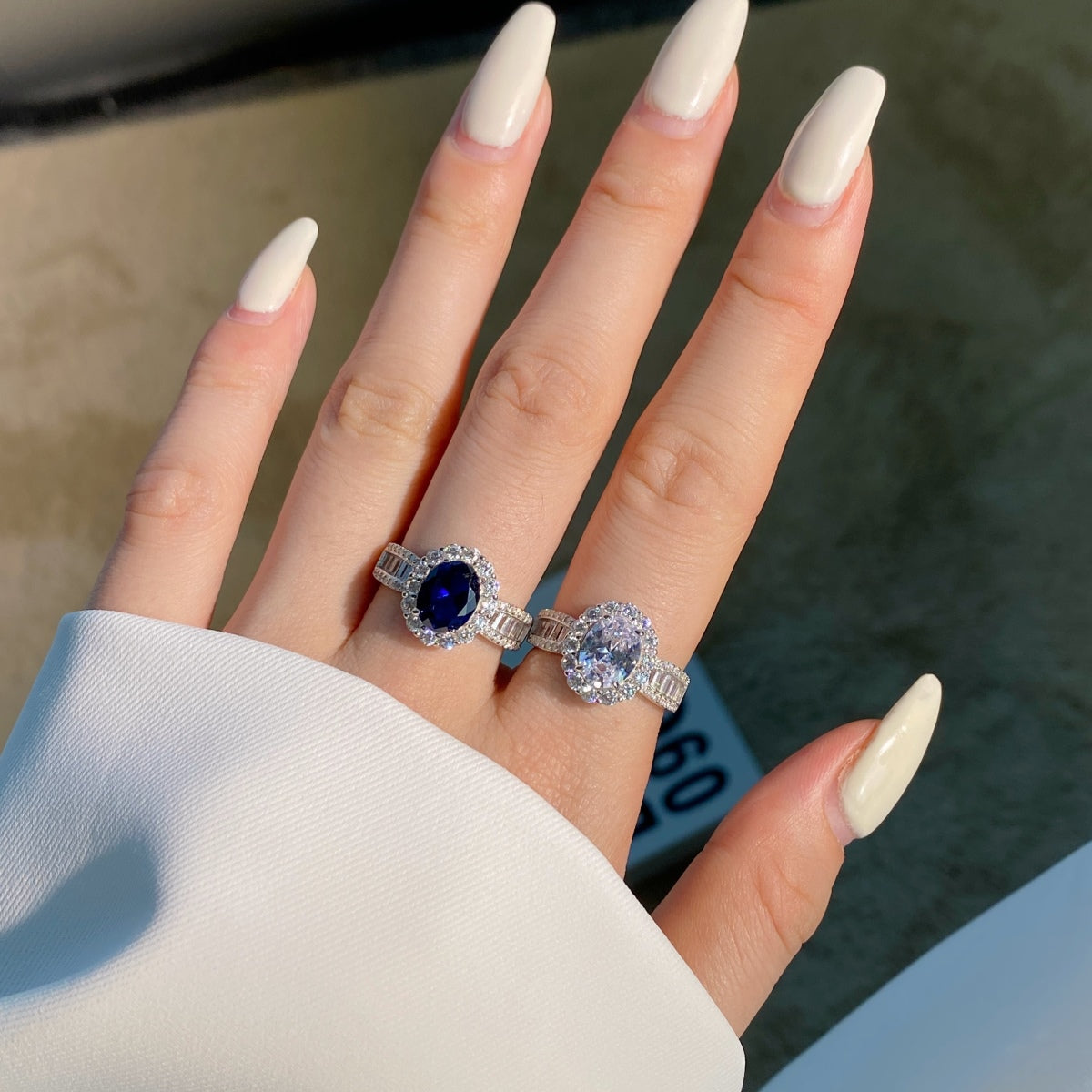 [OAK JURI]1.5 Carat Dazzling Charming Oval Cut Banquet Ring