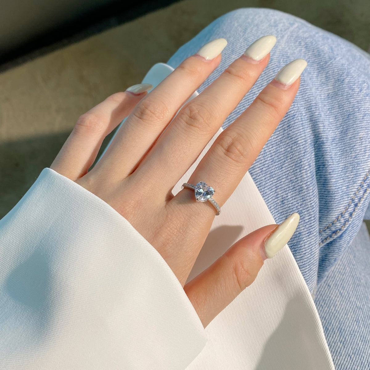 [OAK JURI]2.0 Carat Dazzling Lustrous Heart Cut Lover Ring
