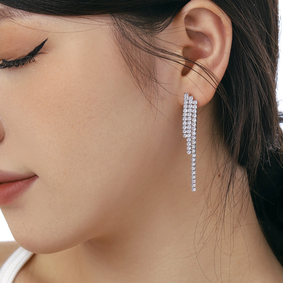 [OAK JURI]Luxurious Dainty Banquet Earrings