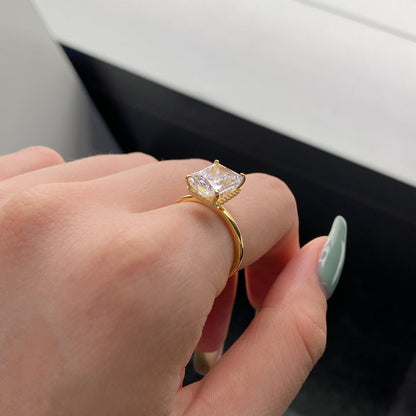 [OAK JURI]4.0 Carat Ornate Enchanting Radiand Cut Banquet Ring