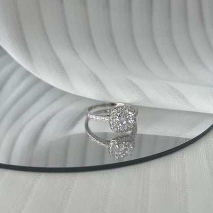 [OAK JURI]Dazzling Resplendent Round Cut Wedding Ring