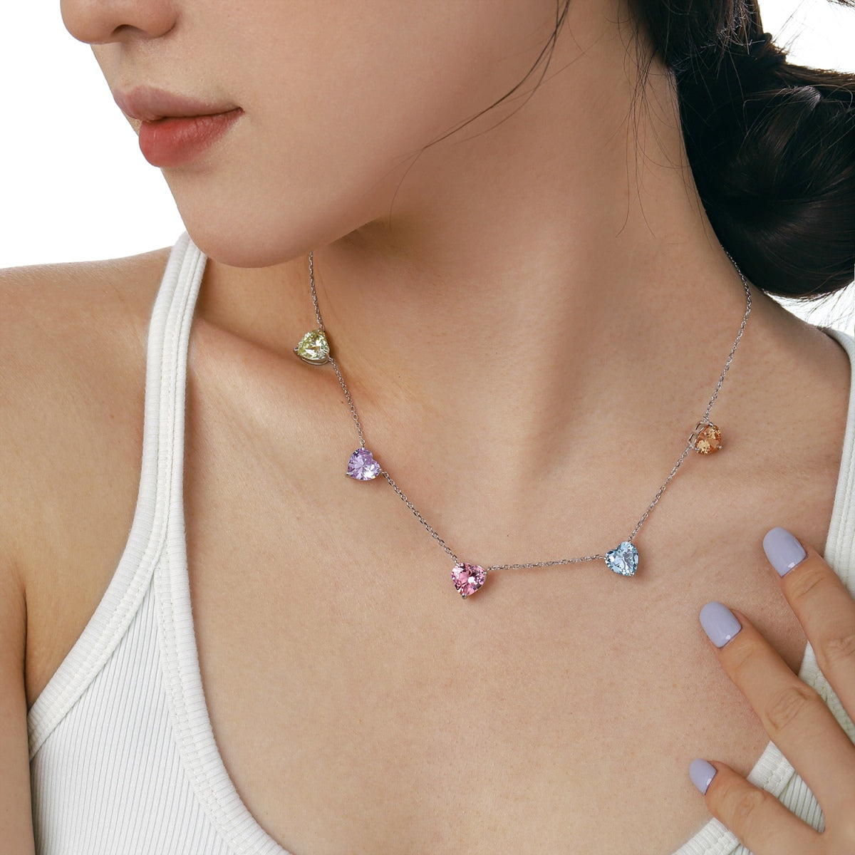 [OAK JURI]Sparkling Colorful Heart Cut Necklace