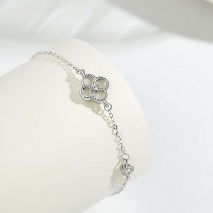 [OAK JURI]Delicate Four Leaf Clover Bracelet