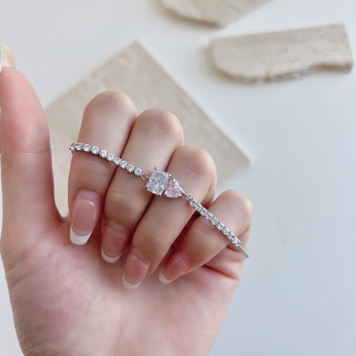 [OAK JURI]Dazzling Unique Multi Shape Lover Bracelet