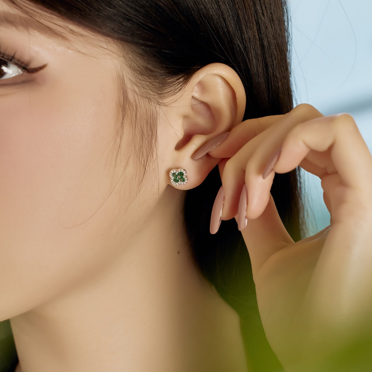 [OAK JURI]Four-Leaf Clover Flower Shaped Earrings