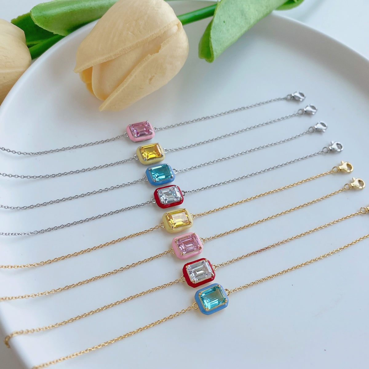 [OAK JURI]2.0 Carat Sparkling Colorful Emerald Cut Daily Bracelet